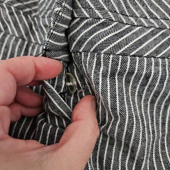 Guess Striped Slacks - Picture 4 of 8